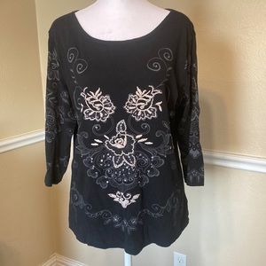 Coupe Black 3/4 Sleeve Top